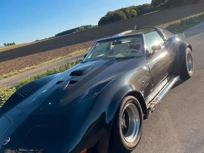 Second-hand Corvette Stingray 230 CP (169 kW) 1976 Negru Cabrio