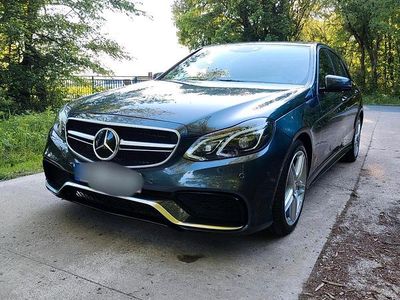 Mercedes E500