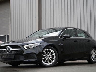 Gebraucht Mercedes A180 Progressive 136 PS (100 kW) 2019 Schwarz Limousine