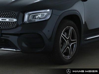 Mercedes GLB180