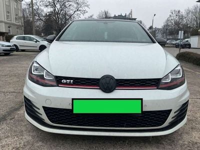 VW Golf VII