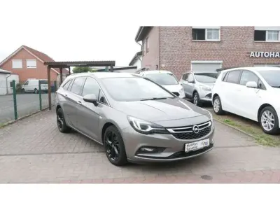Gebraucht Opel Astra Dynamic 150 PS (110 kW) 2017 Beige grau (metallic) Kombi