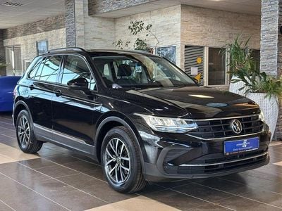 Gebraucht VW Tiguan 150 PS (110 kW) 2021 Schwarz SUV