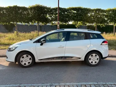 Gebraucht Renault Clio GrandTour 90 PS (66 kW) 2015 Weiß Kombi