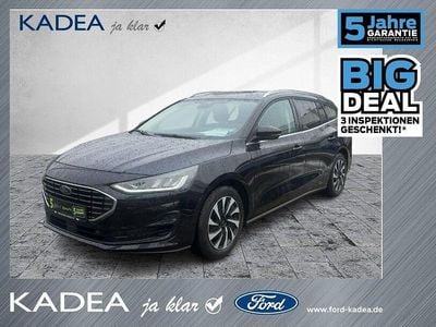 Obsidianschwarz metallic Gebraucht 2025 Ford Focus Titanium Kombi | 20.880 € (Superpreis)