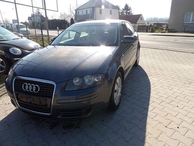 Gebraucht Audi A3 Attraction 150 PS (110 kW) 2005 Grau Kleinwagen