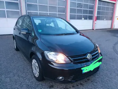 Usata VW Golf VI 80 CV (58 kW) 2008 Nero Utilitaria