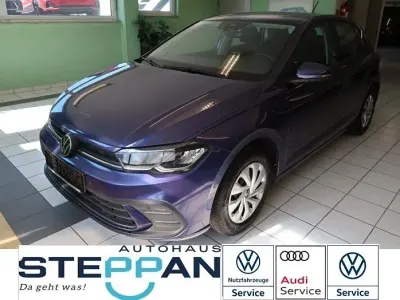 Gebraucht VW Polo Life 95 PS (69 kW) 2023 Blau Kleinwagen