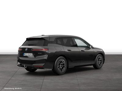 Usata BMW iX 400 kW (544 CV) 2025 Grigio SUV