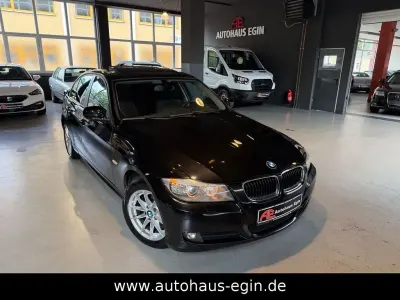 Gebraucht BMW 320 Comfort Edition 170 PS (125 kW) 2011 Schwarz Limousine