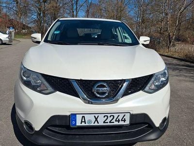Gebraucht Nissan Qashqai Acenta 116 PS (85 kW) 2017 Grau SUV