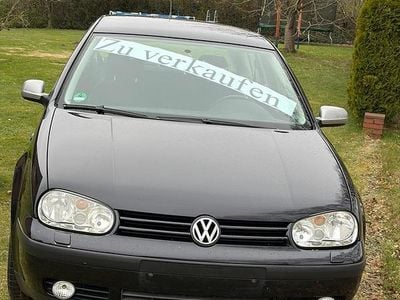 Gebraucht VW Golf IV 115 PS (84 kW) 2000 Schwarz Kleinwagen