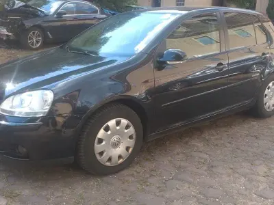 Gebraucht VW Golf VI United 105 PS (77 kW) 2008 Schwarz Kleinwagen