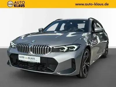 Second-hand BMW 330 M Sport 245 CP (180 kW) 2025 Gri Break