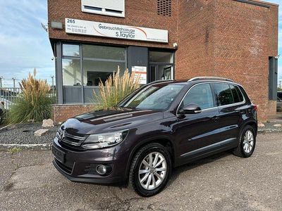 Gebraucht VW Tiguan LOUNGE 150 PS (110 kW) 2016 Grau SUV