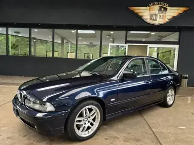 Usata BMW 525 Exclusive 250 CV (183 kW) 2001 Blu Berlina