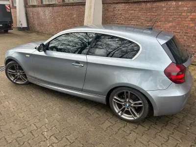 Usata BMW 118 M Sport 143 CV (105 kW) 2010 Blu Utilitaria