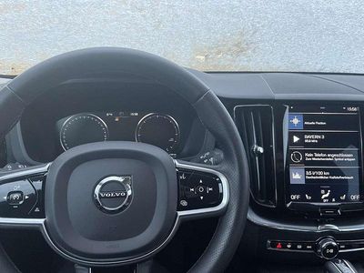 Gebraucht Volvo XC60 Momentum 235 PS (172 kW) 2019 SUV