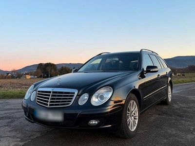 Schwarz Gebraucht 2008 Mercedes E280 Classic Kombi | 10.500 €