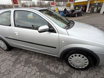 Gebraucht Opel Corsa 80 PS (58 kW) 2004 Silber Kleinwagen