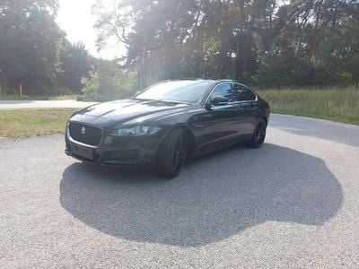 Occasion Jaguar XF Prestige 163 ch (119 kW) 2018 Noir Berline