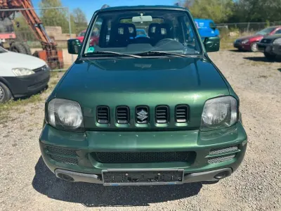 Second-hand Suzuki Jimny Ranger 86 CP (63 kW) 2010 Verde SUV