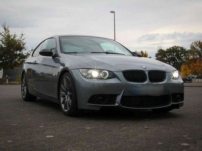 gebraucht BMW 330 e92 i Coupe Aut.