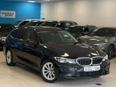 Gebraucht BMW 318 Advantage 150 PS (110 kW) 2021 Schwarz Limousine