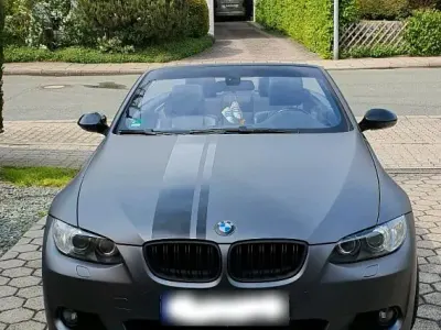 Gebraucht BMW 335 Cabriolet 306 PS (225 kW) 2008 Grau Cabrio