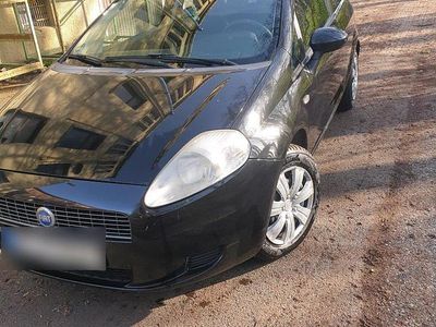 Usata Fiat Punto 77 CV (56 kW) 2007 Nero Utilitaria
