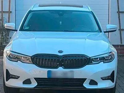 Gebraucht BMW 320 Luxury Line 190 PS (139 kW) 2020 Weiß Kombi