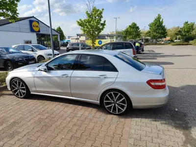Used Mercedes E300