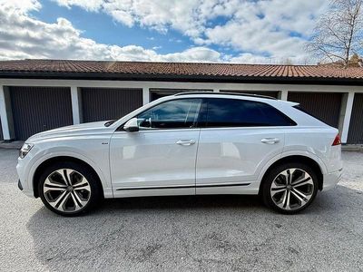 Second-hand Audi Q8 S-Line 286 CP (210 kW) 2020 Alb SUV