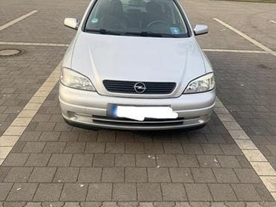 Second-hand Opel Astra 101 CP (74 kW) 2000 Argintiu Berlinǎ