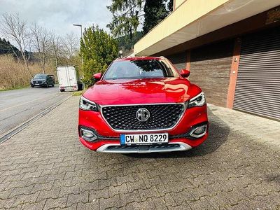 Second-hand MG EHS Luxury 258 CP (189 kW) 2022 Roșu SUV