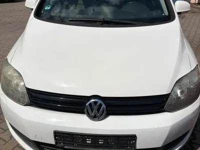 Gebraucht VW Golf Plus Cross 80 PS (58 kW) 2009 Weiß Limousine