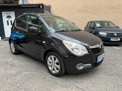 Gebraucht Opel Agila 85 PS (62 kW) 2008 Schwarz Kleinwagen