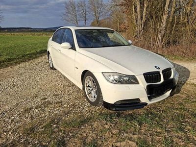 Usata BMW 320 Performance 177 CV (130 kW) 2008 Bianco Berlina