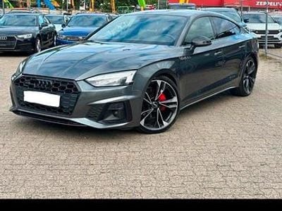 Grau Gebraucht 2020 Audi A5 Sportback Edition .1 Kleinwagen | 26.500 € (Etwas zu teuer)