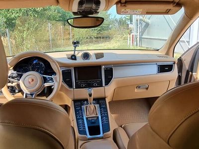 Porsche Macan Turbo
