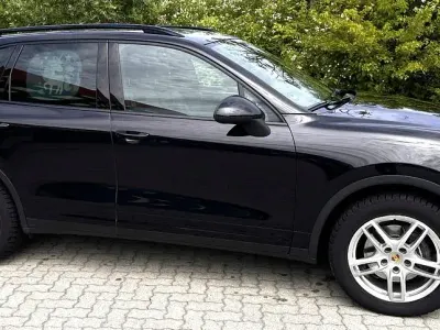 Gebraucht Porsche Cayenne Diesel Platinum Edition 245 PS (180 kW) 2014 Schwarz SUV