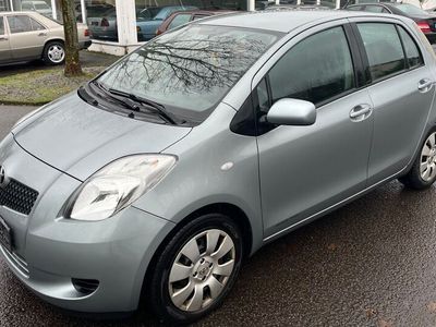 gebraucht Toyota Yaris 1.3 *Klima, 4 Türer*