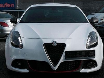 Gebraucht Alfa Romeo Giulietta 120 PS (88 kW) 2021 Weiß Limousine