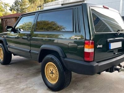Grün Gebraucht 1998 Jeep Cherokee Sport SUV | 4.100 € (Fairer Preis)