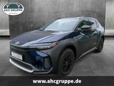 Gebraucht Toyota bZ4X Lounge 150 kW (204 PS) 2024 Blau SUV