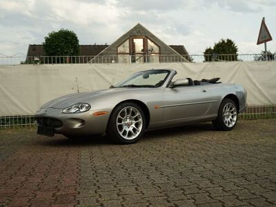 Gebraucht Jaguar XKR S 363 PS (266 kW) 1999 Silber Cabrio