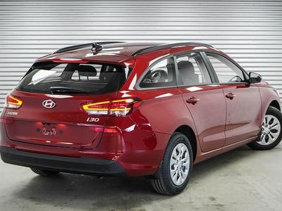 Nouă Hyundai i30 99 CP (72 kW) 2026 Roșu Break