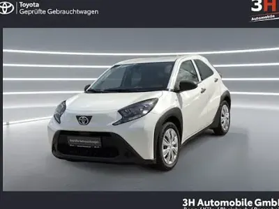 Gebraucht Toyota Aygo X 72 PS (52 kW) 2022 Weiß SUV