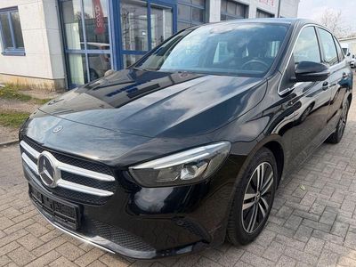 Gebraucht Mercedes 180 116 PS (85 kW) 2020 Schwarz Limousine