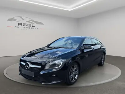 Gebraucht Mercedes CLA220 177 PS (130 kW) 2015 Kosmosschwarz  metalliclack Coupé